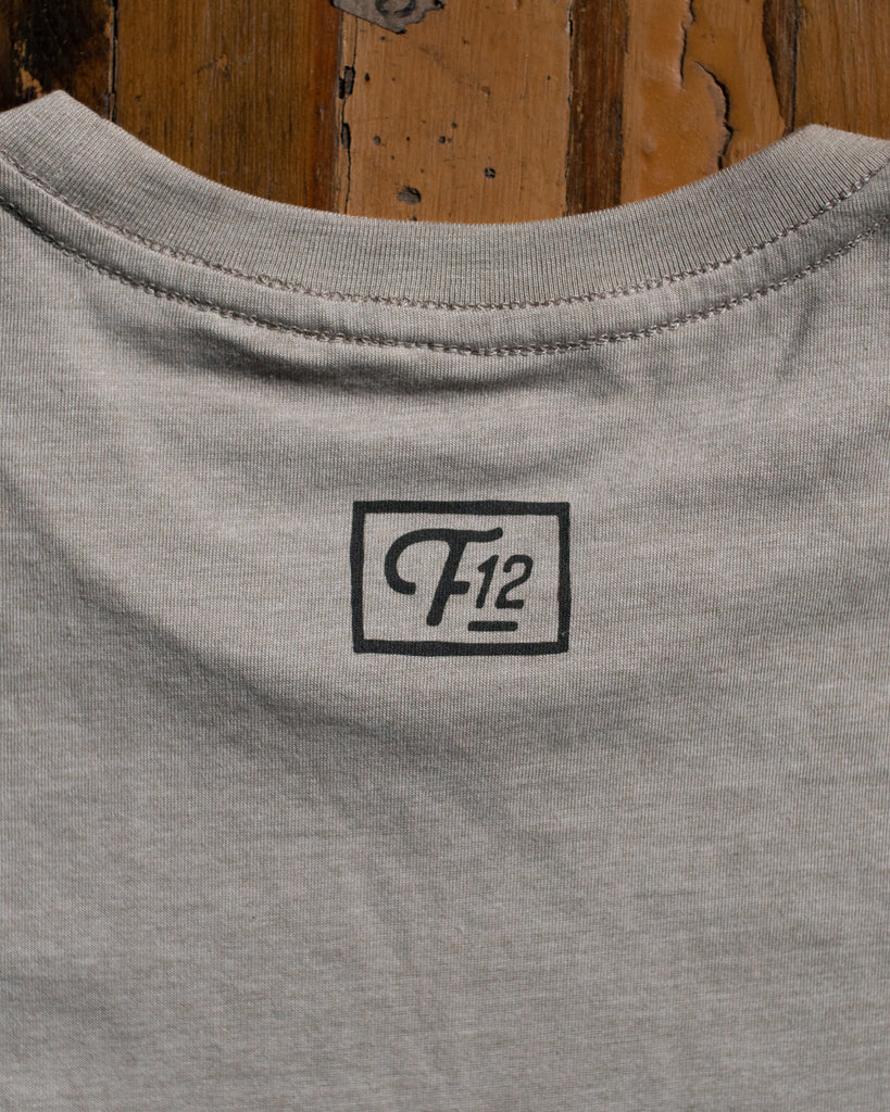 GUITAR SUPPLY TEE - LIGHT GREY