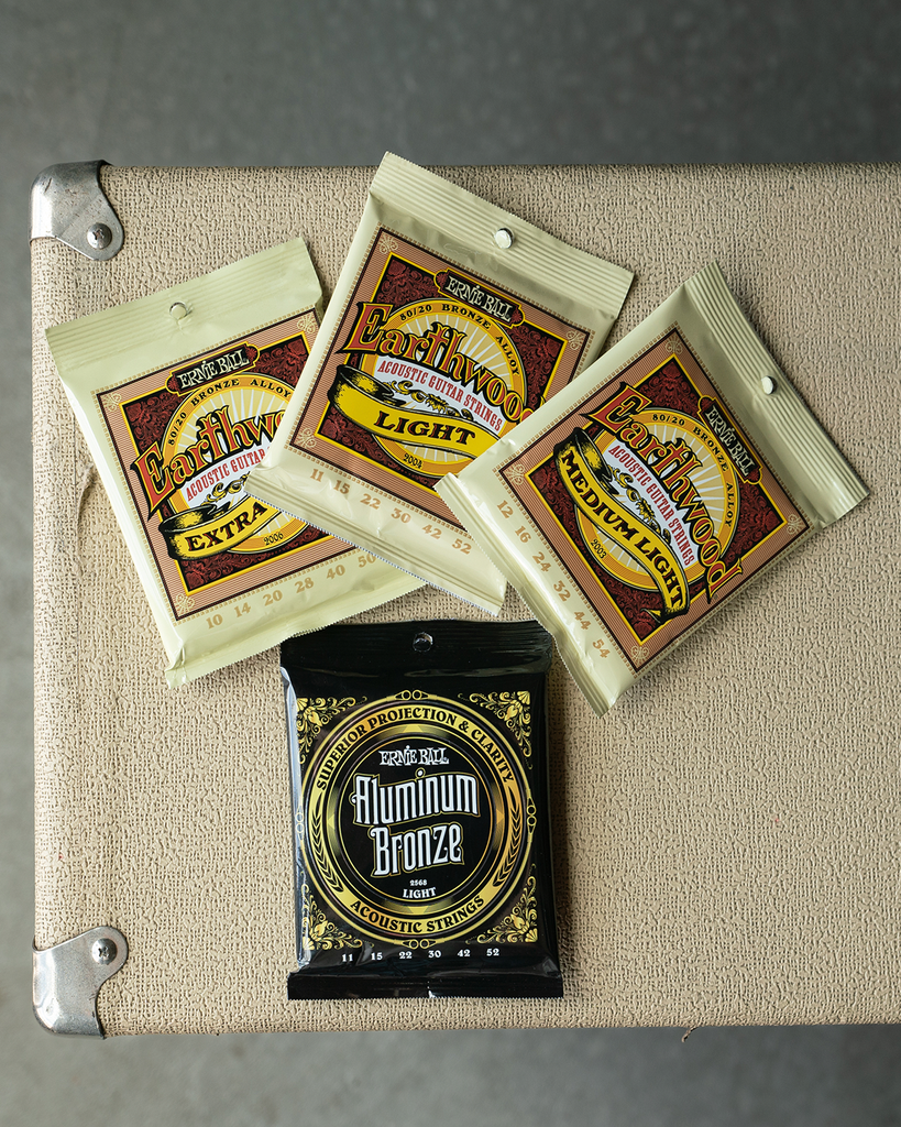 Ernie Ball Light Aluminum Bronze Acoustic Guitar Strings