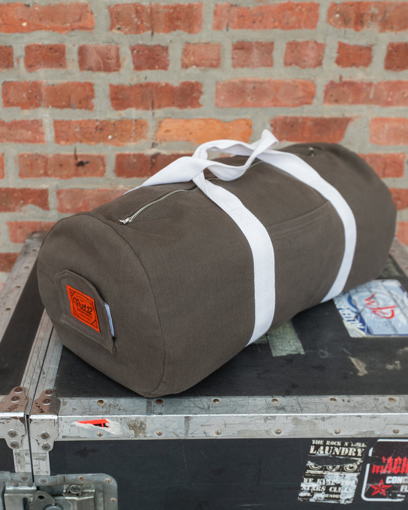 BOLT DUFFEL BAG