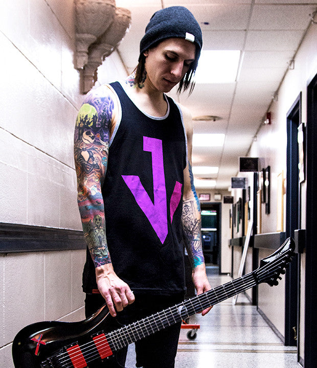 JACKY VINCENT (Falling In Reverse, Cry Venom): JV LOGO SLEEVELESS SHIRT